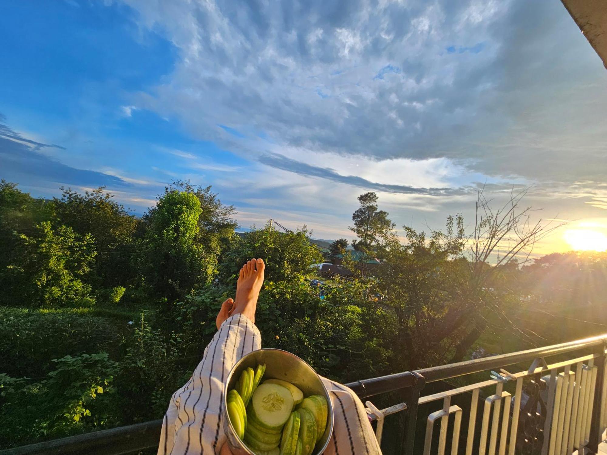 Dadi Homestay 360 Mountain View Bīr Esterno foto